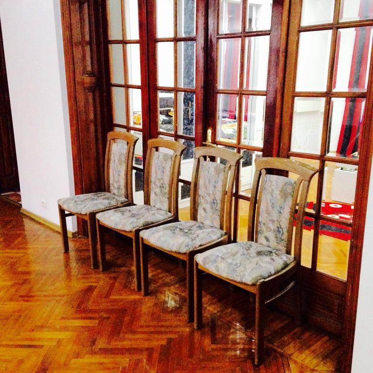 Apartment Faryna บูคาเรสต์ ภายนอก รูปภาพ
