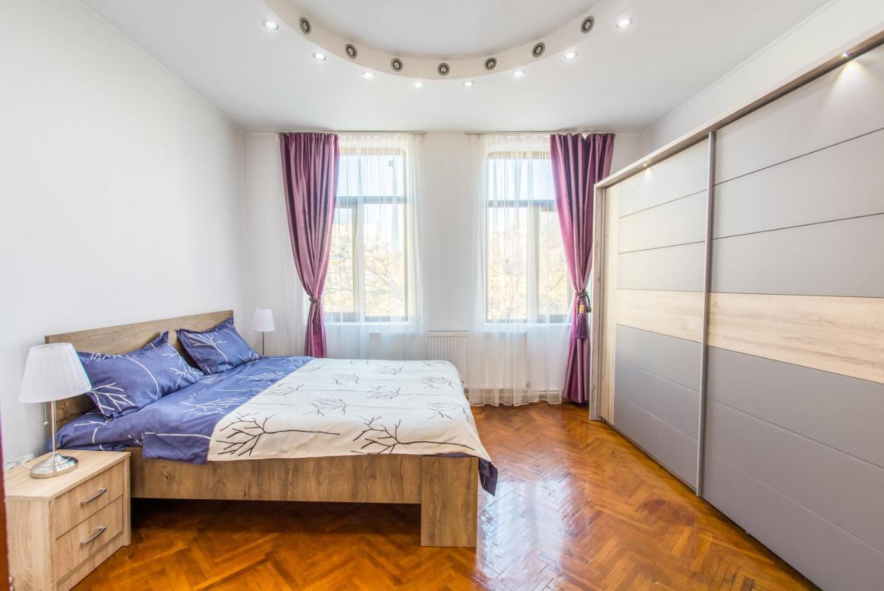 Apartment Faryna บูคาเรสต์ ภายนอก รูปภาพ