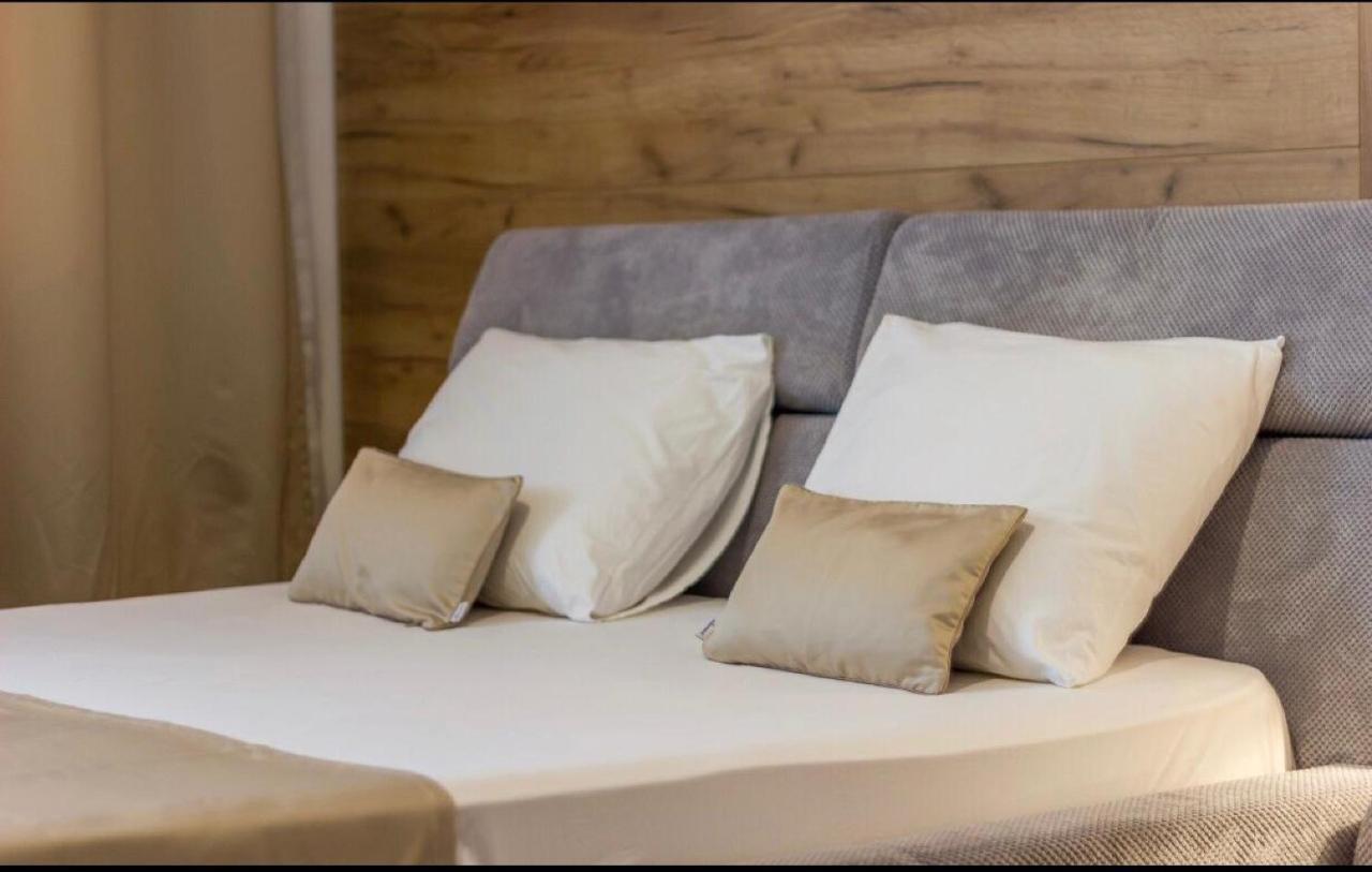 Apartment Faryna บูคาเรสต์ ภายนอก รูปภาพ